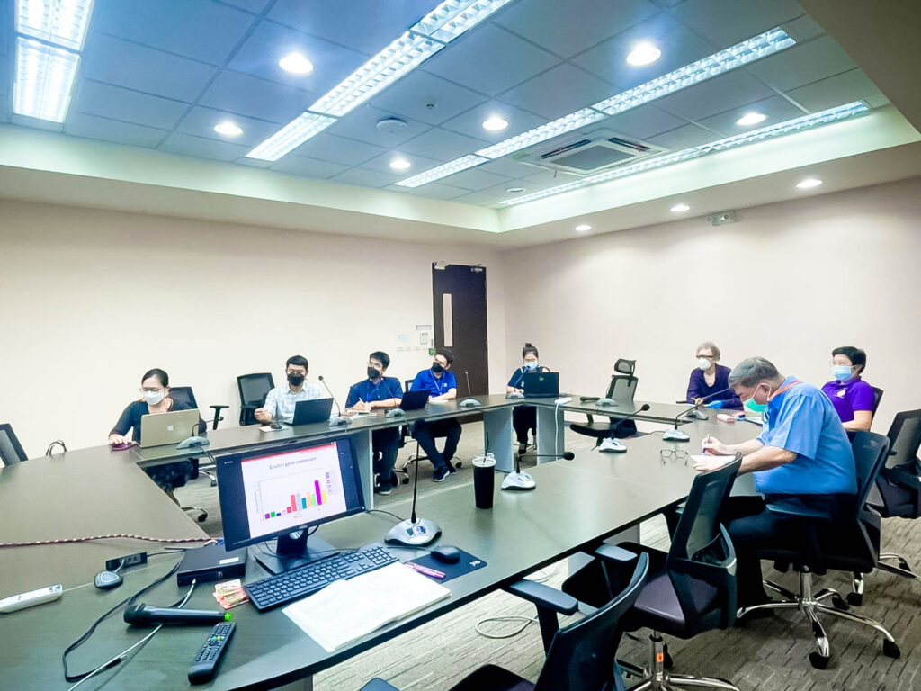 The research committee of AVC held the “Research progressive report presentation