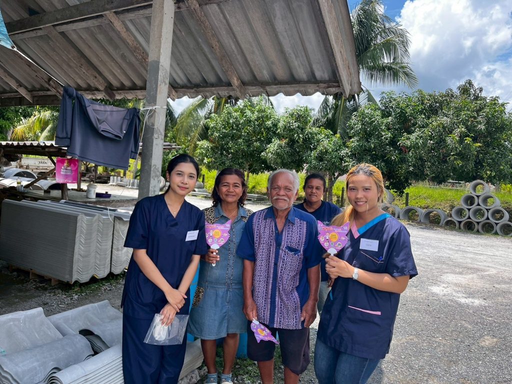 รวมพลังคนรุ่นใหม่! นักศึกษาสัตวแพทย์ฯ พร้อมคณาจารย์ ลงพื้นที่ทำหมันสุนัข-แมว ควบคุมโรคพิษสุนัขบ้าในชุมชนควนพัง