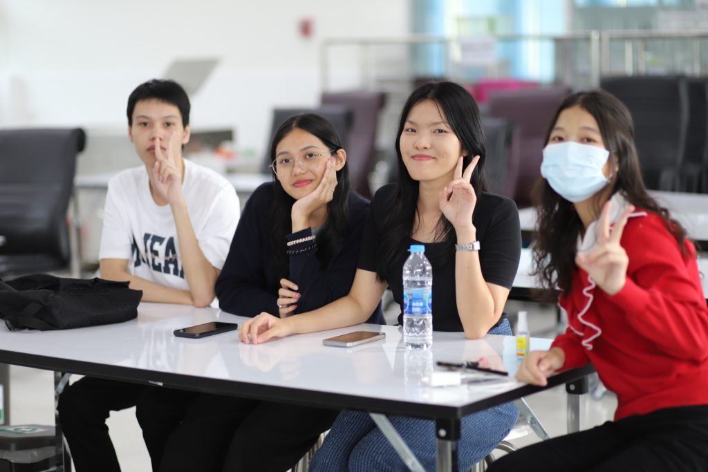 สานใจ สร้างสัมพันธ์ “นักศึกษาปี 1 พบอาจารย์ประจำชั้นปี”